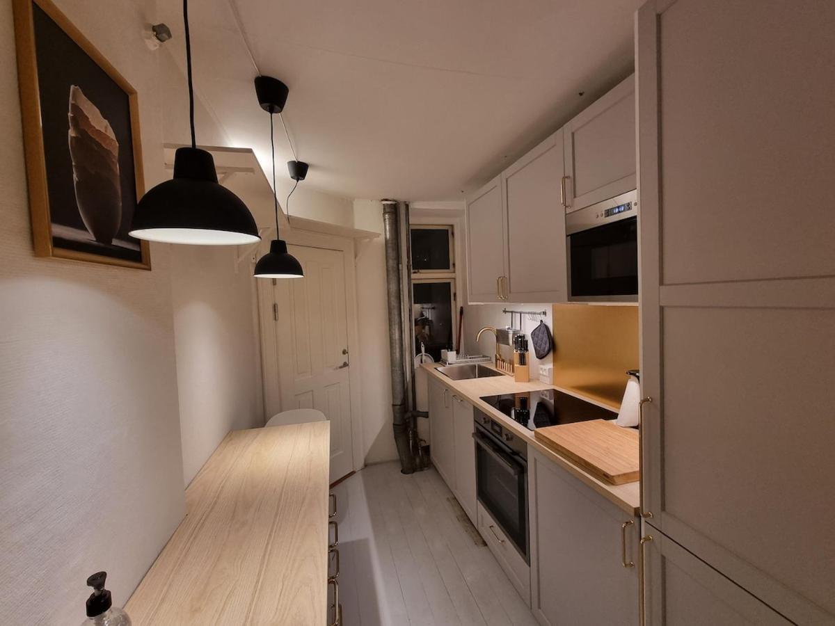 Cute In Hip Neighbourhood! Apartamento